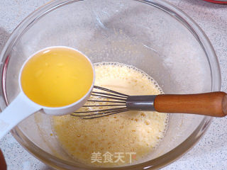 卡通彩绘。【紫薯酸奶蛋糕卷】的做法步骤：12