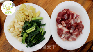 健康无油红烧肉--威厨艺的做法步骤：1