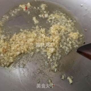 蒜蓉粉丝金针菇的做法步骤：4