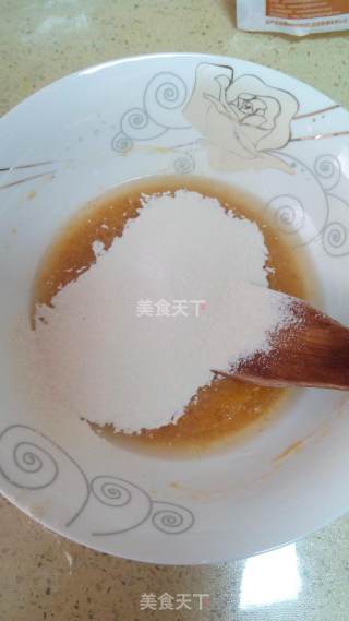 可可焦糖戚风卷的做法步骤：4
