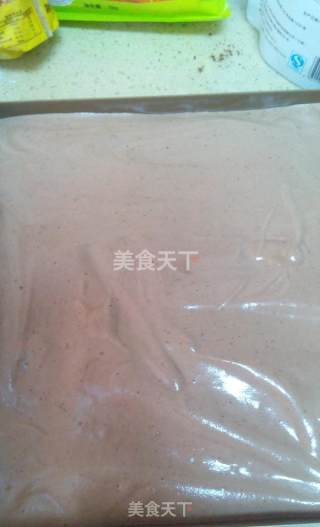 可可焦糖戚风卷的做法步骤：12