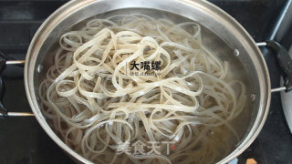 特制酸辣红薯粉丨大嘴螺的做法步骤：10