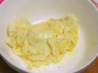 洋葱炒鸡蛋的做法步骤：4