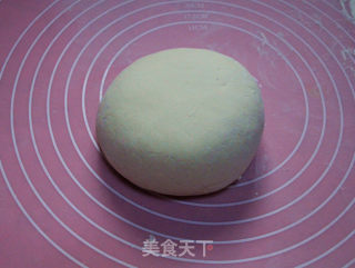 芹菜玉米猪肉蒸饺的做法步骤：1