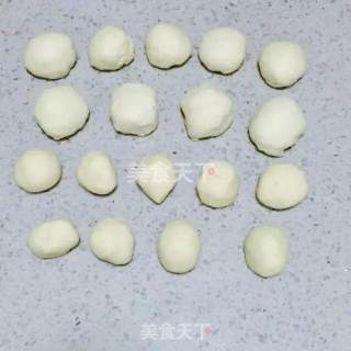 层次分明看得见———中式酥皮点心的做法步骤：2