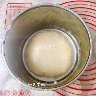 高颜值的mini牛排汉堡的做法步骤：1