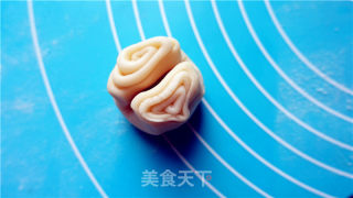 蛋黄酥的做法步骤：18