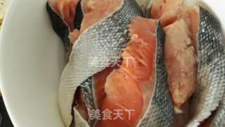 煎三文鱼的做法步骤：1