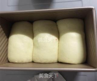 奶香椰蓉吐司的做法步骤：17