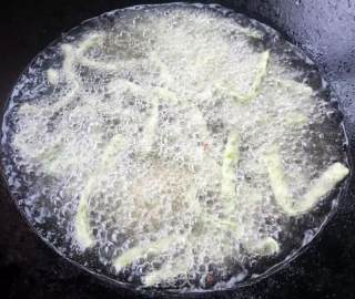 姚氏私房酥炸海菜丝的做法步骤：17