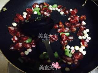 广式香肠焖饭的做法步骤：3