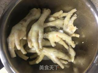 酱鸡手的做法步骤：3
