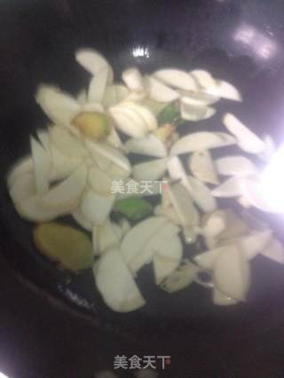 牛肉炒茭白的做法步骤：7
