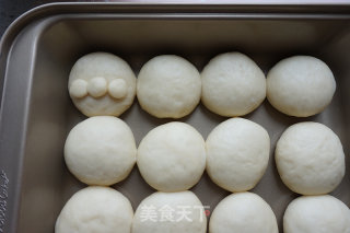 面包超人挤挤排包的做法步骤：11