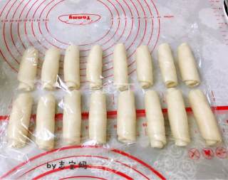 豆沙蛋黄酥的做法步骤：10