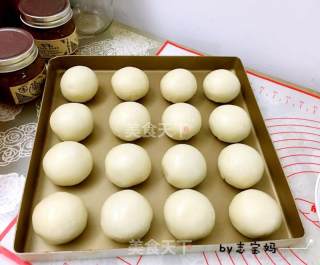 豆沙蛋黄酥的做法步骤：18