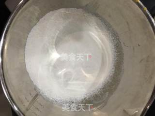 超甜蜜甜甜圈的做法步骤：2
