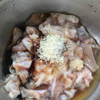 简易辣子鸡的做法步骤：2