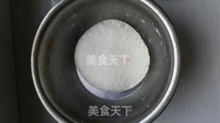 山西葱油卷的做法步骤：1