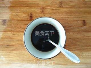 【蜜汁烤鸡翅】的做法步骤：3