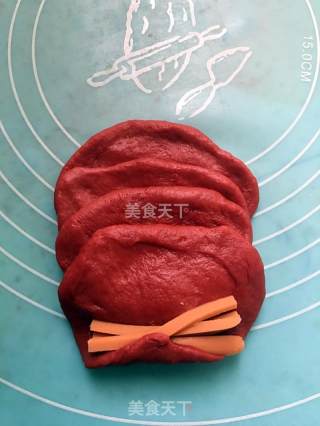 红玫瑰花面包的做法步骤：8