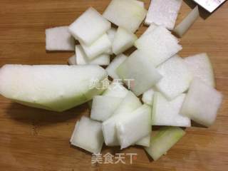 番茄炒冬瓜的做法步骤：1