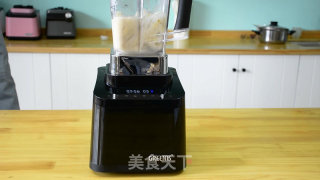 花生百合莲子豆浆的做法步骤：4
