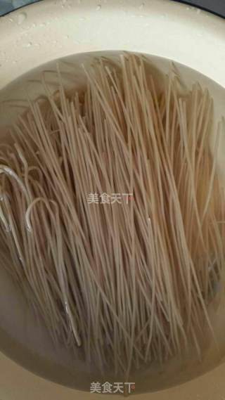 炖粉条的做法步骤：6