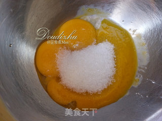 虎皮蛋糕肉松卷的做法步骤：7