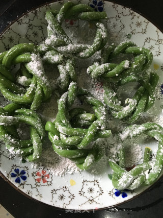 豇豆圈酿肉的做法步骤：4