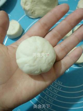 仿真蘑菇包的做法步骤：3