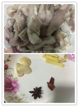 焖猪耳朵的做法步骤：1