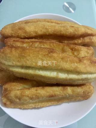 简易版油条的做法步骤：5