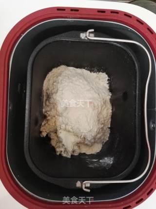 牛奶花生面包的做法步骤：4