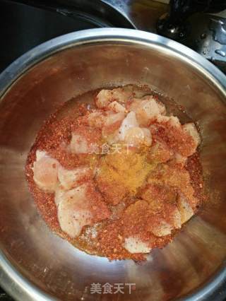 自制劲爆鸡米花的做法步骤：4
