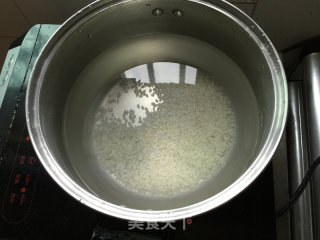 青菜粥的做法步骤：1