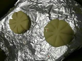 核桃花朵面包的做法步骤：8
