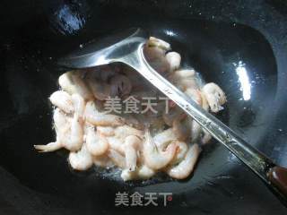 韭菜炒江白虾的做法步骤：4