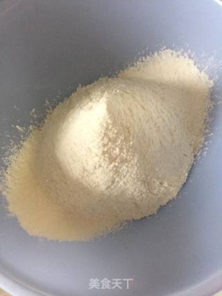 南瓜戚风的做法步骤：3