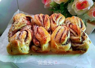 豆沙扭扭面包的做法步骤：13