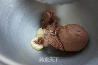 全麦巧克力奶酪包的做法步骤：2
