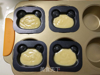 小熊棒棒糖蛋糕的做法步骤：8