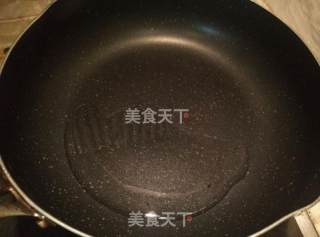 豆米炒河虾的做法步骤：2