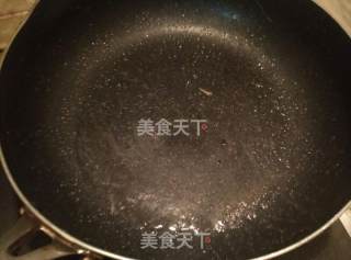 豆米炒河虾的做法步骤：5