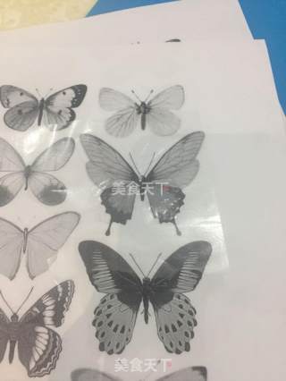 奶油霜手绘慕斯蛋糕【拨浪鼓】的做法步骤：11