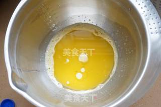 双色甜甜圈的做法步骤：2