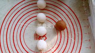 小浣熊冰皮月饼的做法步骤：6