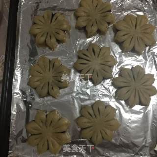 酥皮豆沙花饼的做法步骤：23