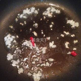 鱿鱼炒荷兰豆的做法步骤：6
