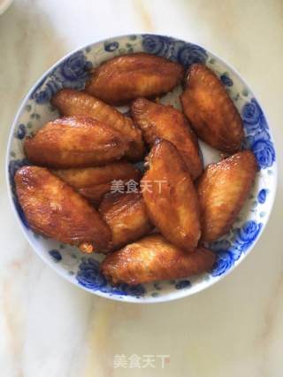 新奥尔良鸡翅的做法步骤：2